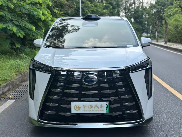GAC Trumpchi Xiangwang M8 — Фото автомобиля 2
