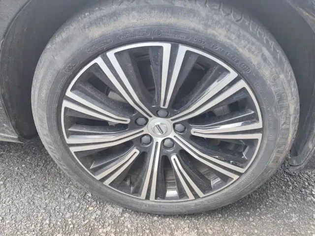 Volvo S90 — Фото автомобиля 6