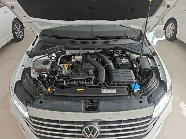 Volkswagen Lavida — Фото автомобиля 19