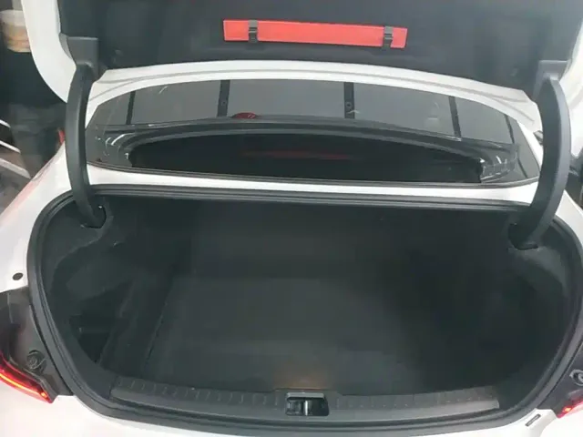 Volvo S60 — Фото автомобиля 18