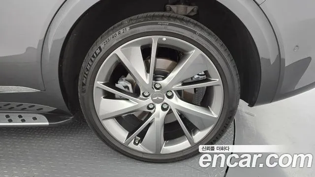 Genesis GV70 2.5T Бензин AWD — Фото автомобиля 21