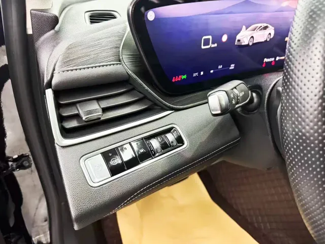 Buick LaCrosse — Фото автомобиля 8