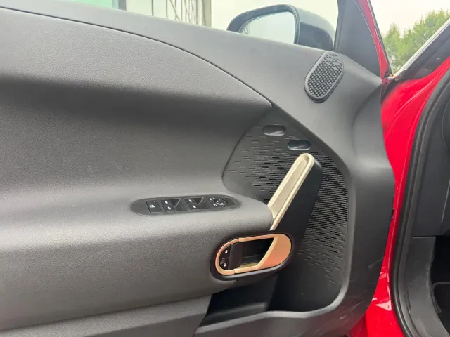 MINI Electric MINI ACEMAN — Фото автомобиля 6