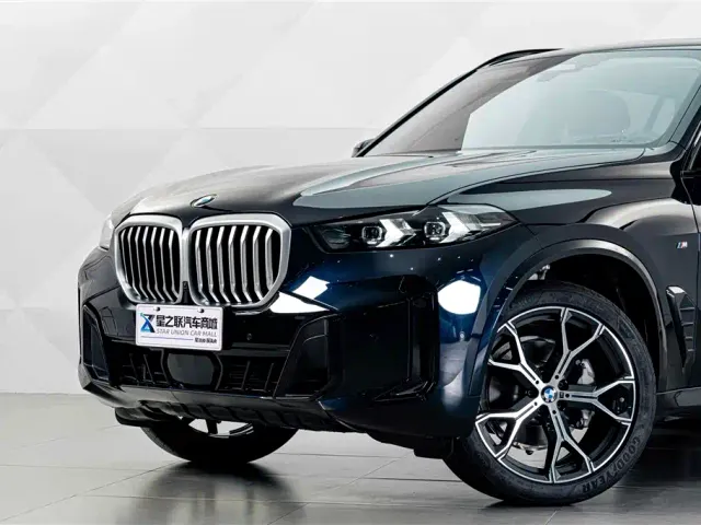 BMW X5 — Фото автомобиля 3