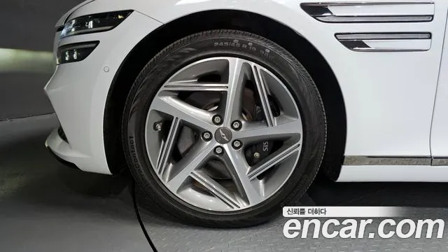 Genesis G80 Бензин 2.5 турбо AWD — Фото автомобиля 5