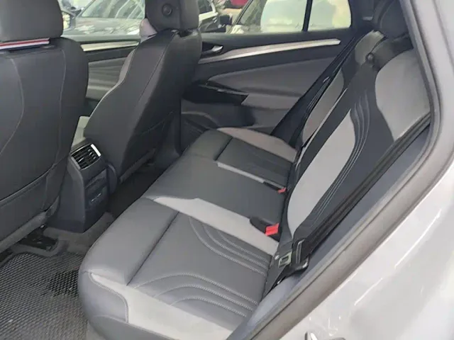 Volkswagen ID.4 Crozz — Фото автомобиля 16