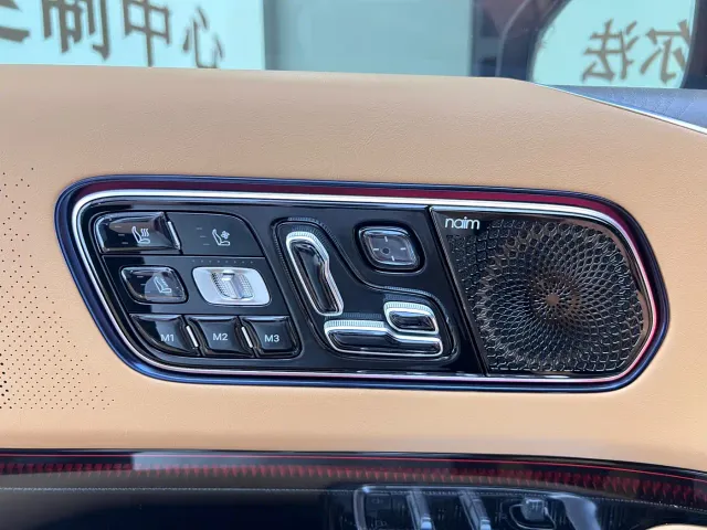 ZEEKR Zeekr 9X 2025 model Ultra Edition 70kWh — Фото автомобиля 18