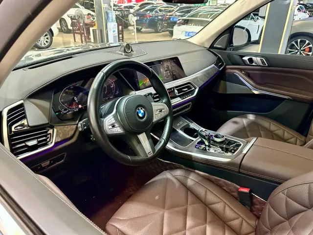 BMW X5 — Фото автомобиля 14