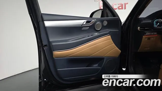 Genesis GV80 2.5T Бензин AWD — Фото автомобиля 17