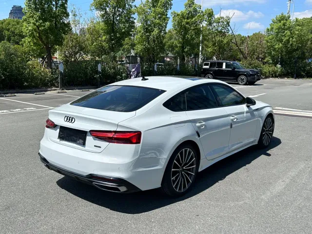 Audi Audi A5 (Import) 2024 Sportback 40 TFSI quattro Luxury Dynamic — Фото автомобиля 15