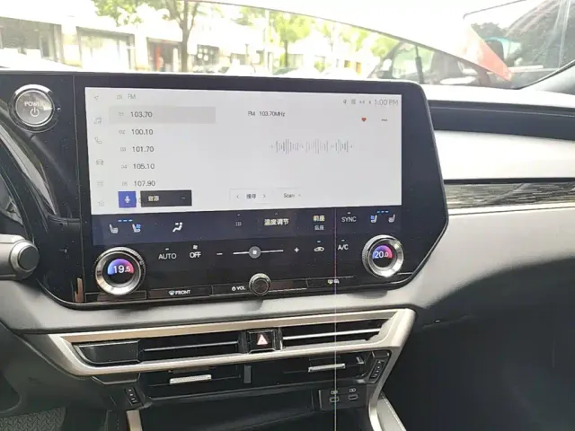 Lexus RX — Фото автомобиля 12