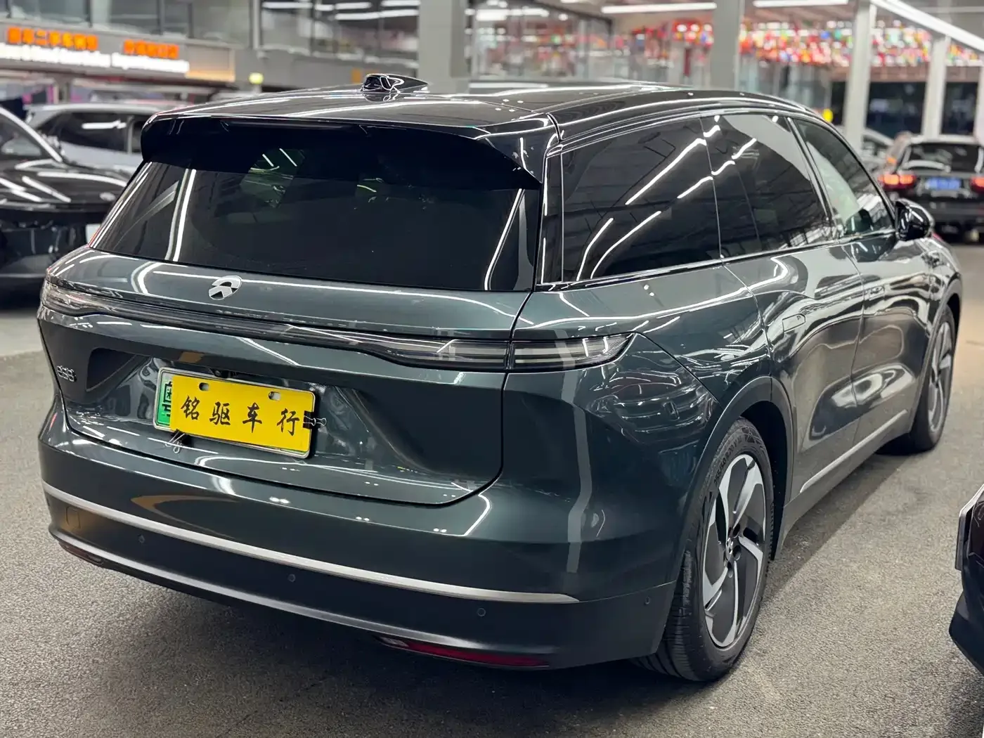 NIO NIO ES8 2023 75kWh — Фото автомобиля 7