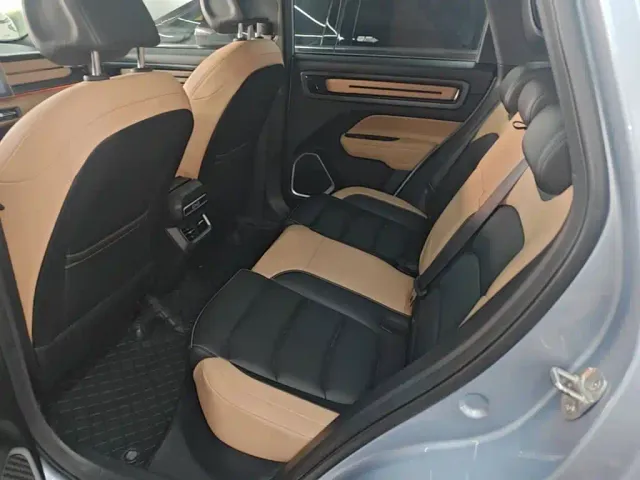 Geely ICON — Фото автомобиля 16