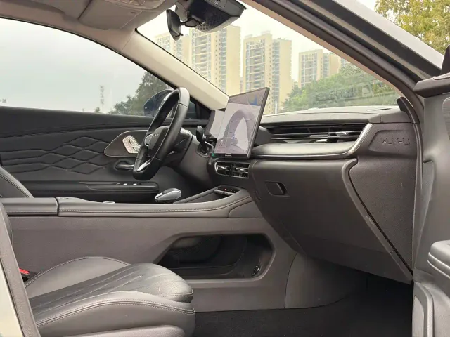 Chery Arrizo 8 PRO — Фото автомобиля 8