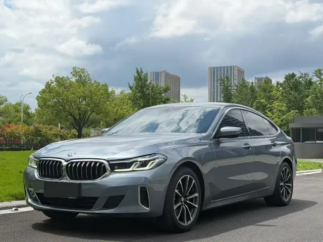 Фотография автомобиля — BMW 6 Series Gran Turismo