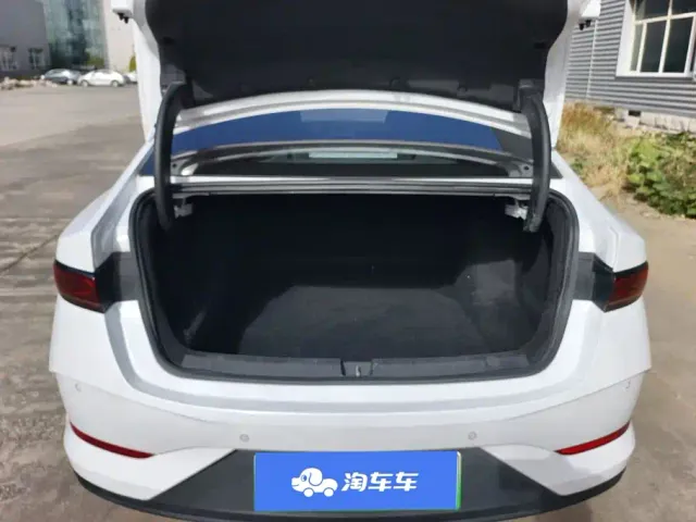 BYD Qin PLUS — Фото автомобиля 4