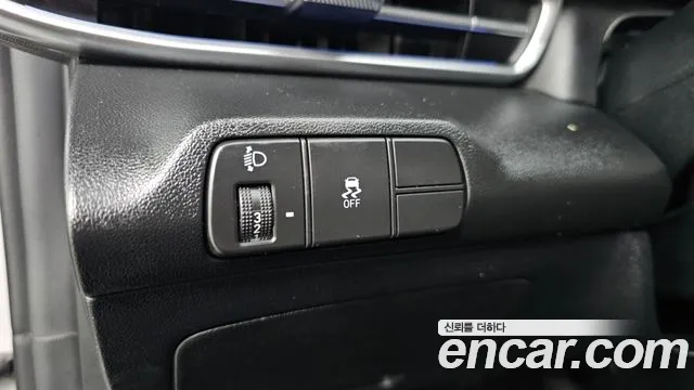 Hyundai AVANTE — Фото автомобиля 8