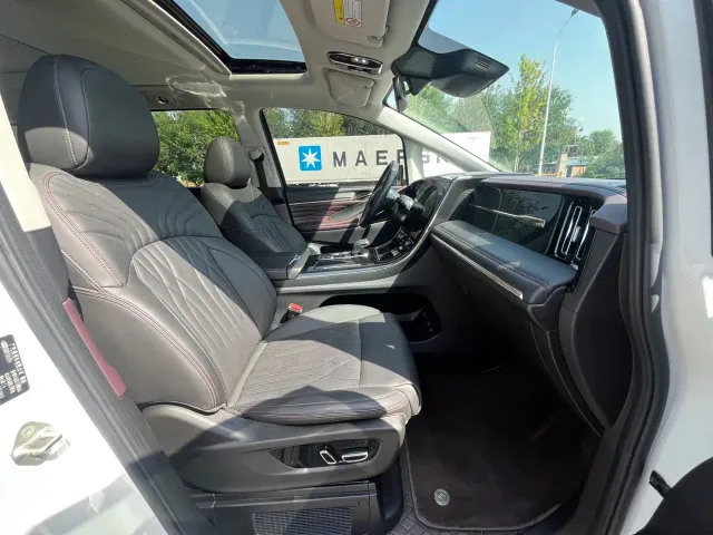 GAC Trumpchi M8 — Фото автомобиля 13