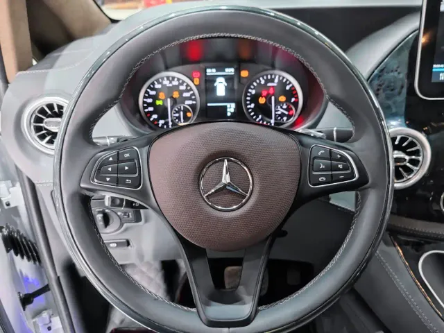 Mercedes-Benz Vito — Фото автомобиля 9