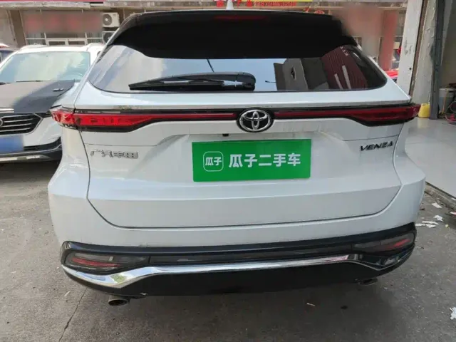 Toyota Venza — Фото автомобиля 5