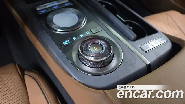 Genesis G80 RG3 — Фото автомобиля 12