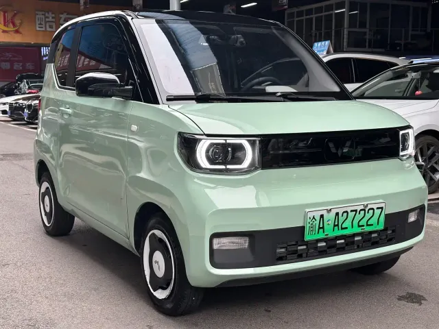 Wuling Hongguang Mini EV — Фото автомобиля 3