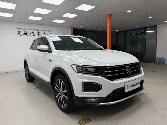 Volkswagen T-Roc — Фото автомобиля 3