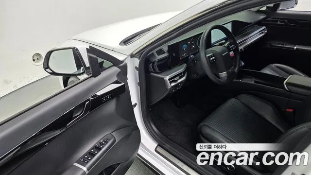 Hyundai Grandeur Grandeur (GN7) 3.5 Бензин 2WD — Фото автомобиля 11