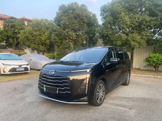 GAC Trumpchi E8 — Фото автомобиля 3