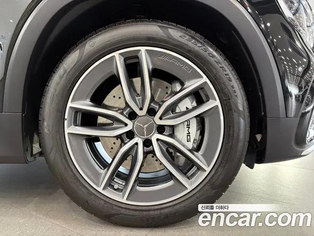 Mercedes-Benz GLB-Class — Фото автомобиля 8