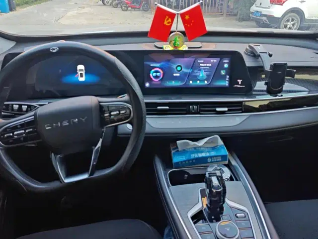 Chery Tiggo 7 PLUS — Фото автомобиля 12