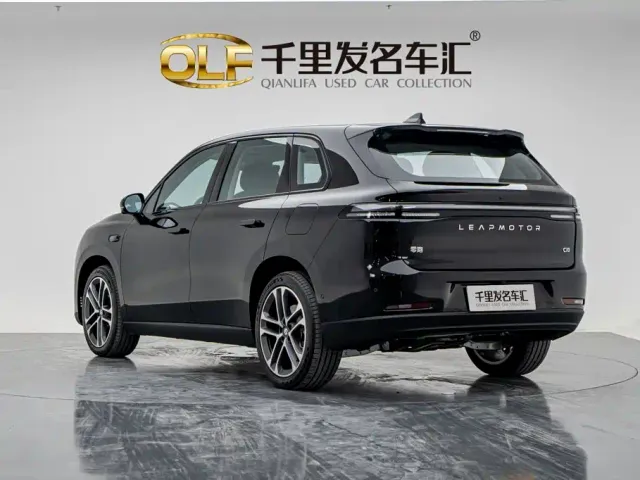 Leapmotor C10 — Фото автомобиля 4