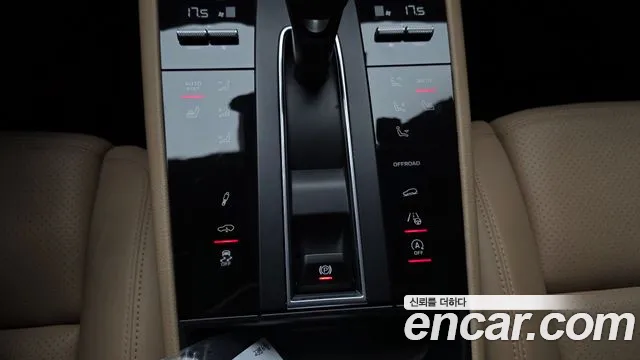 Porsche Macan — Фото автомобиля 17