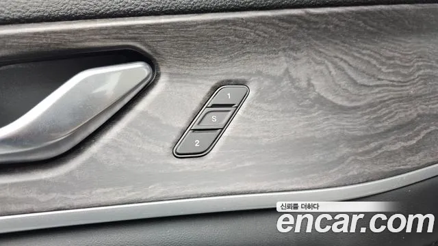 Jeep Cherokee — Фото автомобиля 17