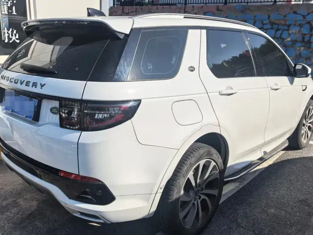 Land Rover Discovery Sport — Фото автомобиля 3