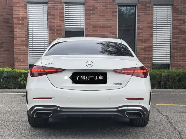 Mercedes-Benz C-Class — Фото автомобиля 12