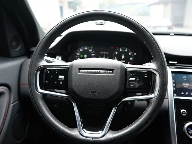 Land Rover Discovery Sport — Фото автомобиля 14