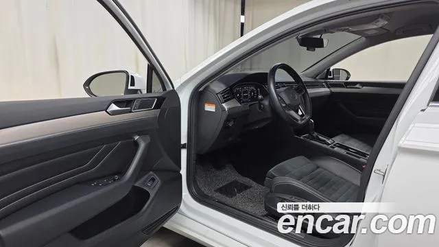Volkswagen Passat Passat GT(B8) 2.0 TDI Premium — Фото автомобиля 10