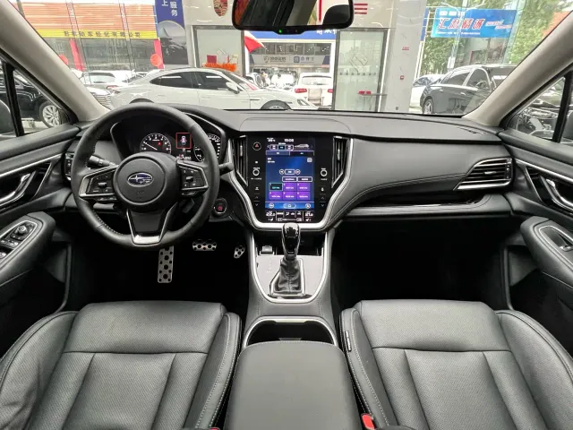 Subaru Outback — Фото автомобиля 19