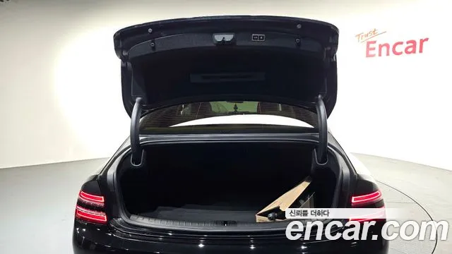 Genesis G80 RG3 — Фото автомобиля 24