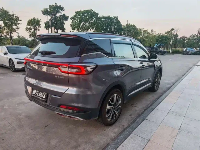 Chery Tiggo 7 PLUS — Фото автомобиля 8