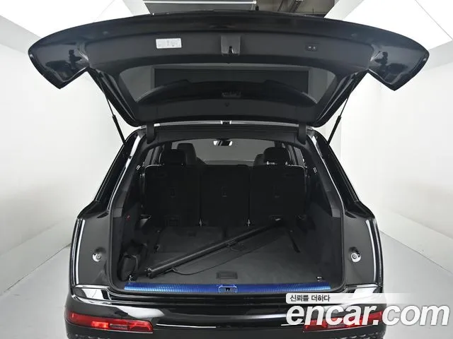 Audi Q7 55 TFSI quattro Premium — Фото автомобиля 20