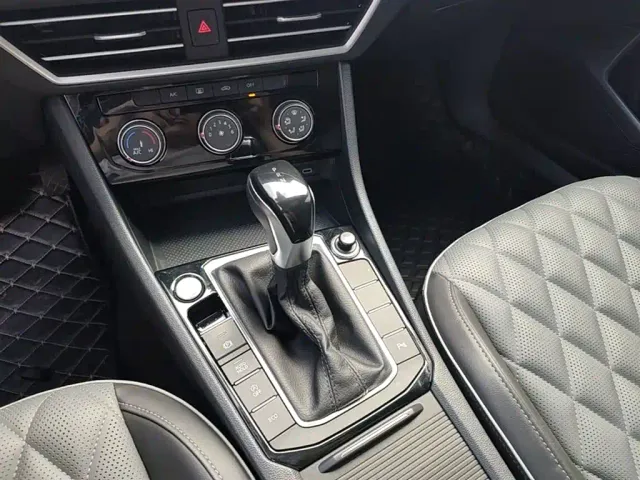 Volkswagen Sagitar — Фото автомобиля 13