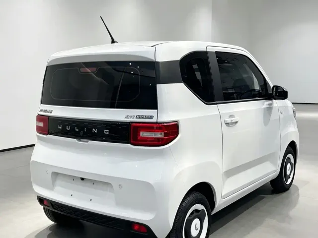 Wuling Hongguang Mini EV — Фото автомобиля 7