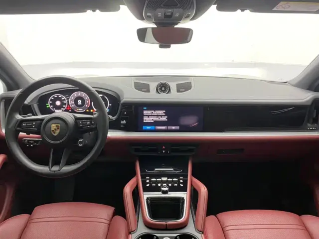 Porsche Cayenne — Фото автомобиля 13