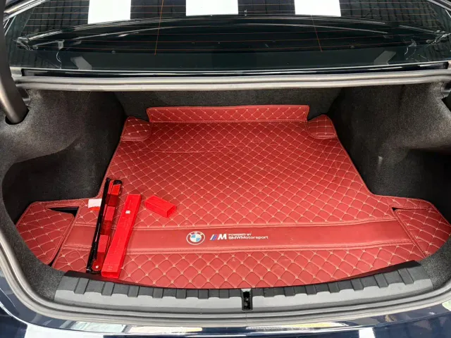 BMW 3 Series — Фото автомобиля 23
