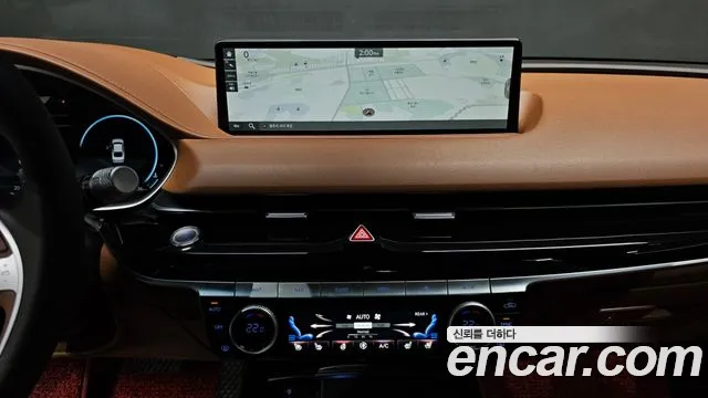 Genesis G80 Бензин 2.5 турбо AWD — Фото автомобиля 15