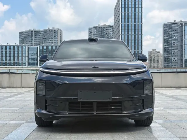 Фотография автомобиля — Li Auto L6