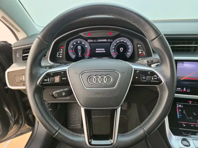 Audi A7 — Фото автомобиля 8