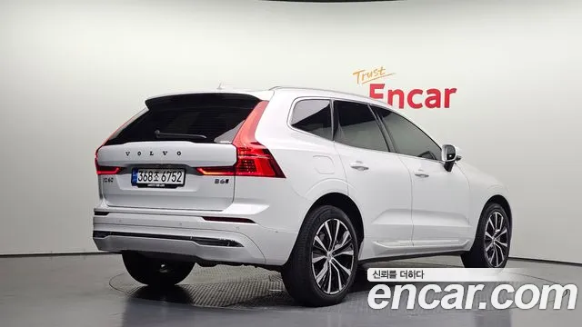 Volvo XC60 Generation 2 — Фото автомобиля 2